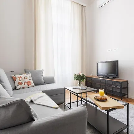 Cozy Getaway In Heart Of - J * Zagreb